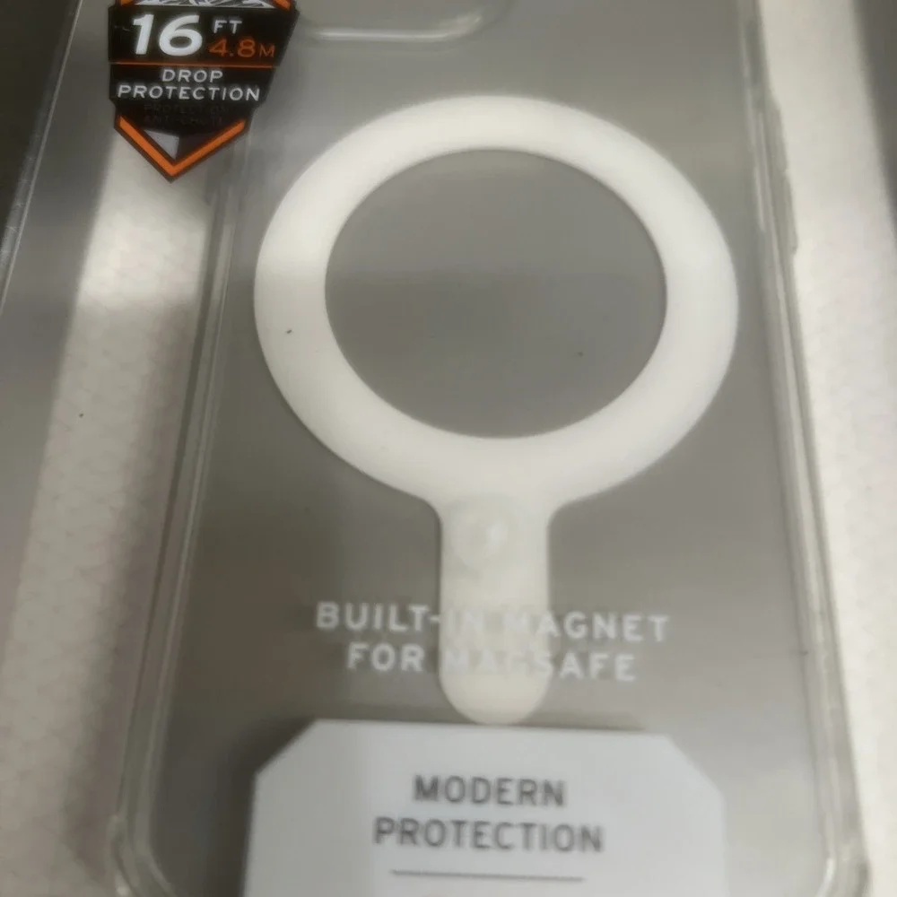 UAG Plyo Series Case w/ Magsafe for iPhone 14/13 (6.7